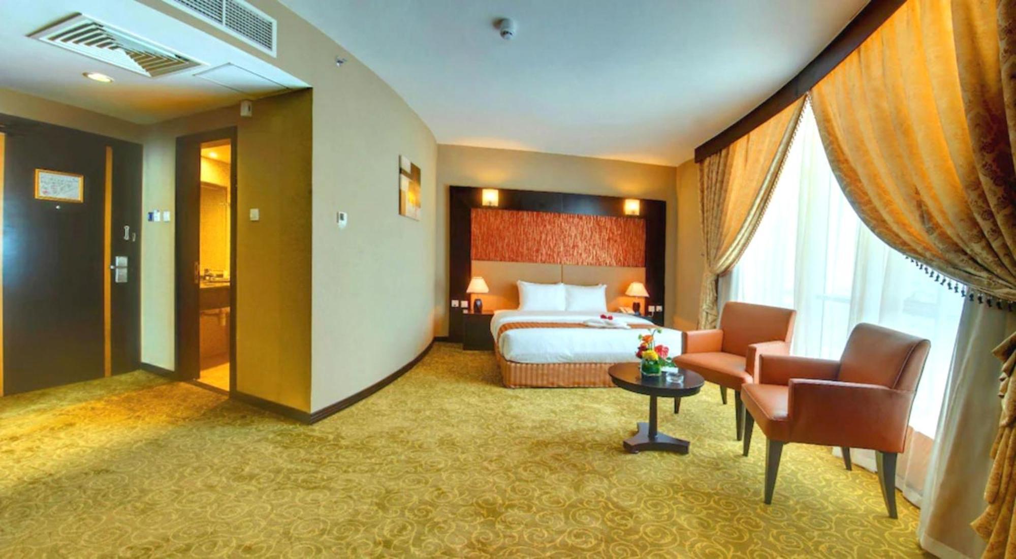 שארג'ה Aryana Hotel מראה חיצוני תמונה