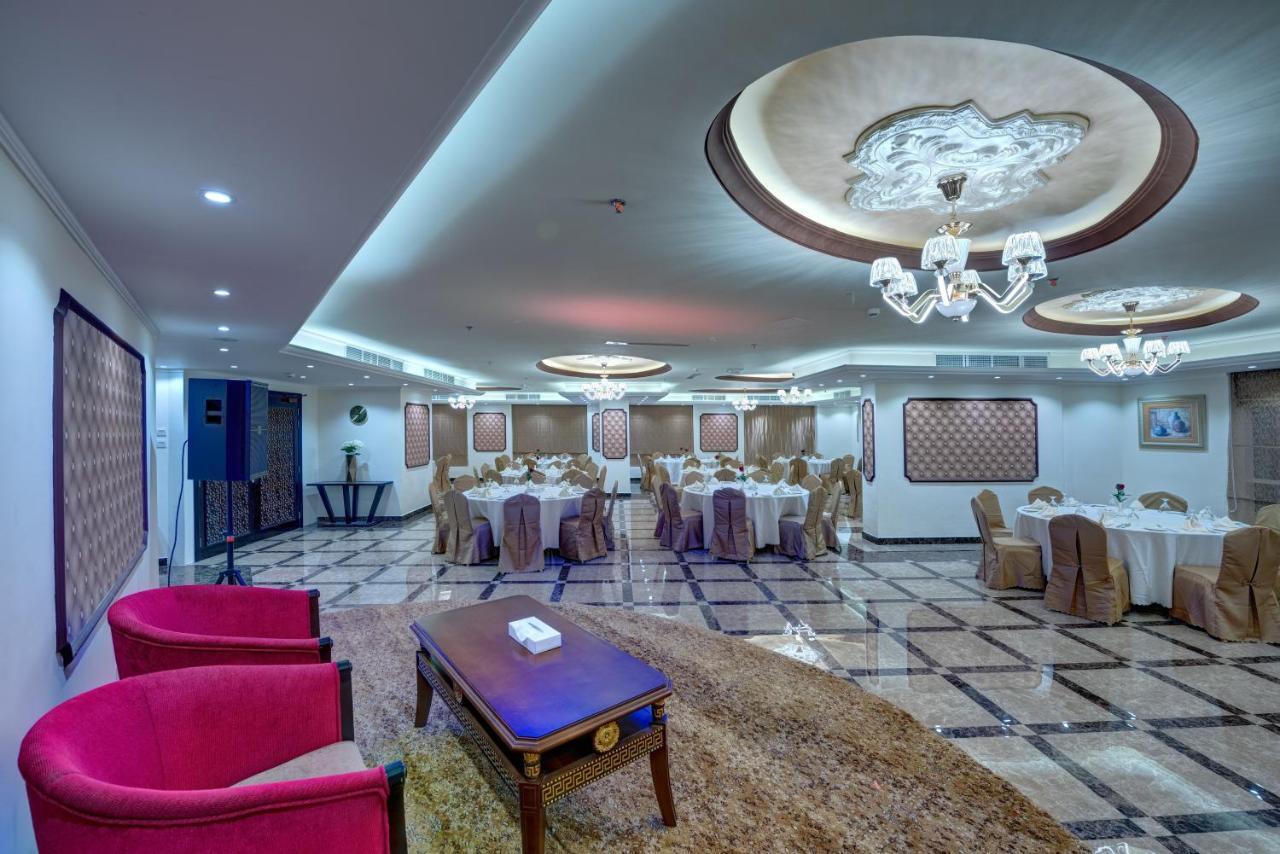 שארג'ה Aryana Hotel מראה חיצוני תמונה